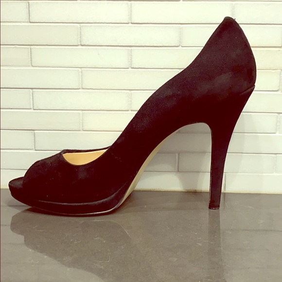 Boutique 9 Shoes - Size 9 black suede “Boutique 9” peep toe pumps